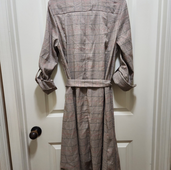 New York & Company shirt dress - Picture 2 of 3
